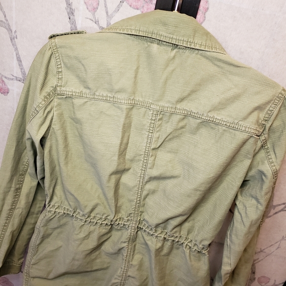 H&M Green Distressed Jacket - Picture 12 of 13